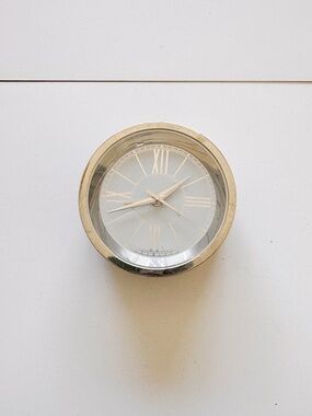 Vintage Sumitomo Travel Alarm Clock Desk Clock Folding Case Quartz Working 60mm